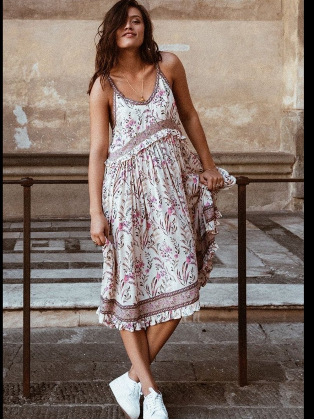 Spell Maisie High-Low Floral Skirt in Strawberry & Cream - Picture 2 of 4